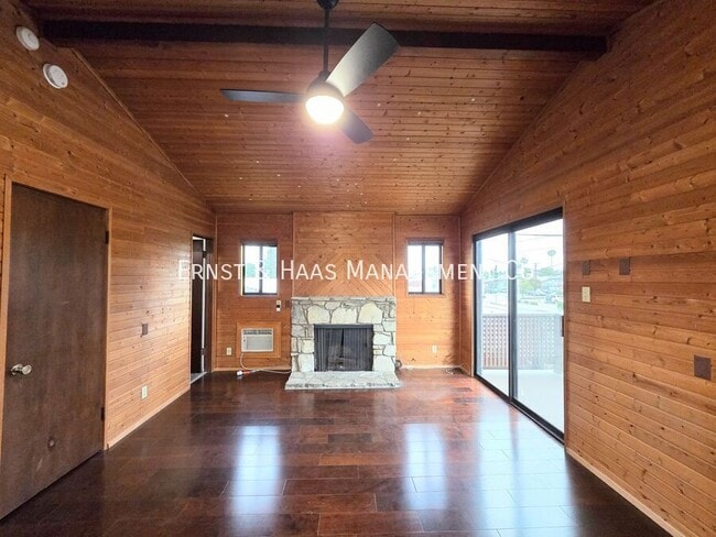 Building Photo - 1330 Ximeno Ave