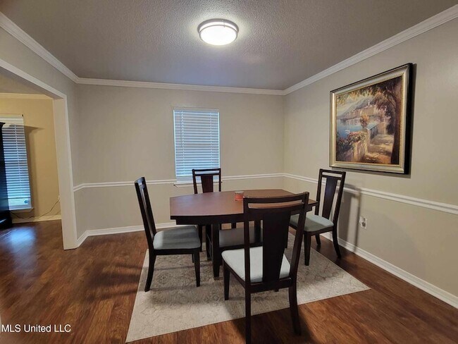 Building Photo - 2589 Santa Rosa Cove