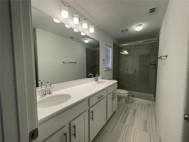 Building Photo - 173 Mayney Ln.