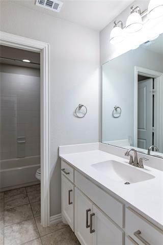 Building Photo - 3728 Kennoway