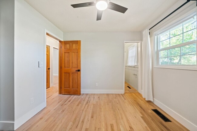 Building Photo - 1420 NW 130th Ave