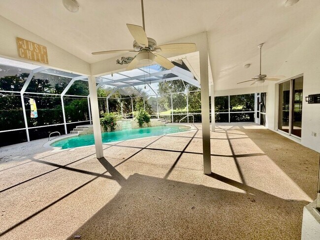Building Photo - 63 Bay Lake Dr