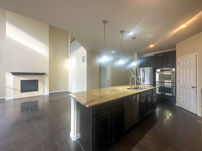 Building Photo - The price can't be beat!