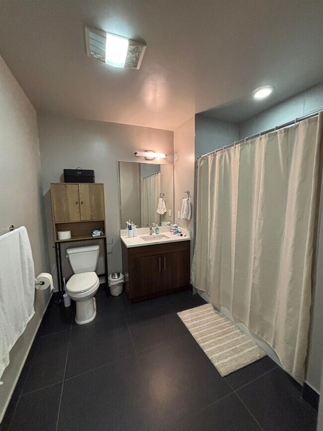 Building Photo - 100 Marshall St