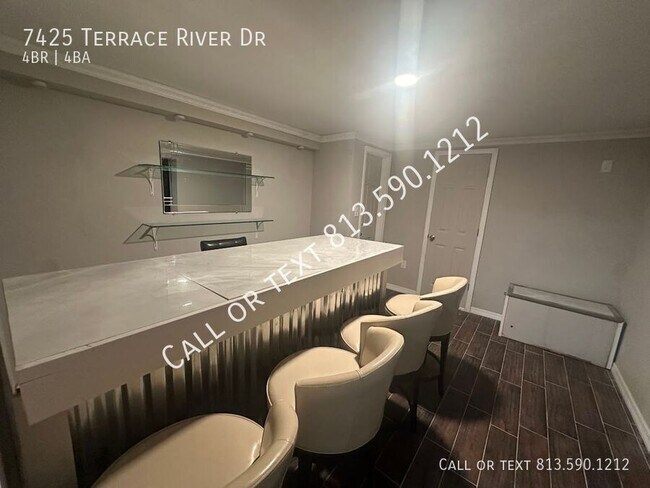 Building Photo - 7425 Terrace River Dr