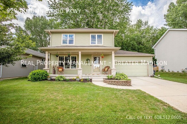 Primary Photo - Beautiful and rare new construction Deerfi...