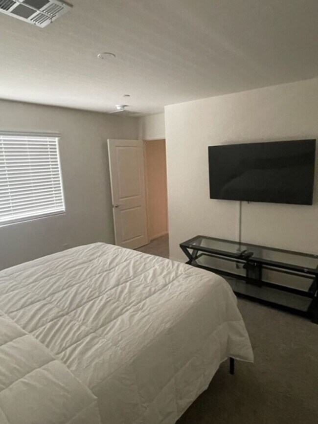 Building Photo - Charming 3BR House in North Las Vegas