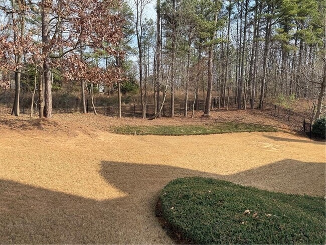 Building Photo - 1570 Briergate Dr