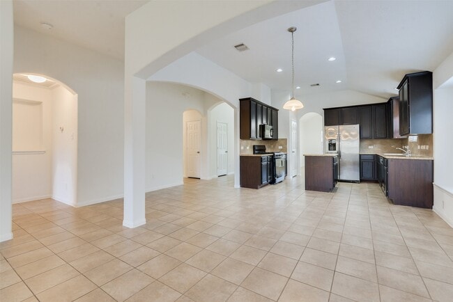 Building Photo - 3426 Lily Ranch Dr