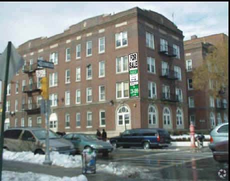 Building Photo - 490 Ocean Parkway