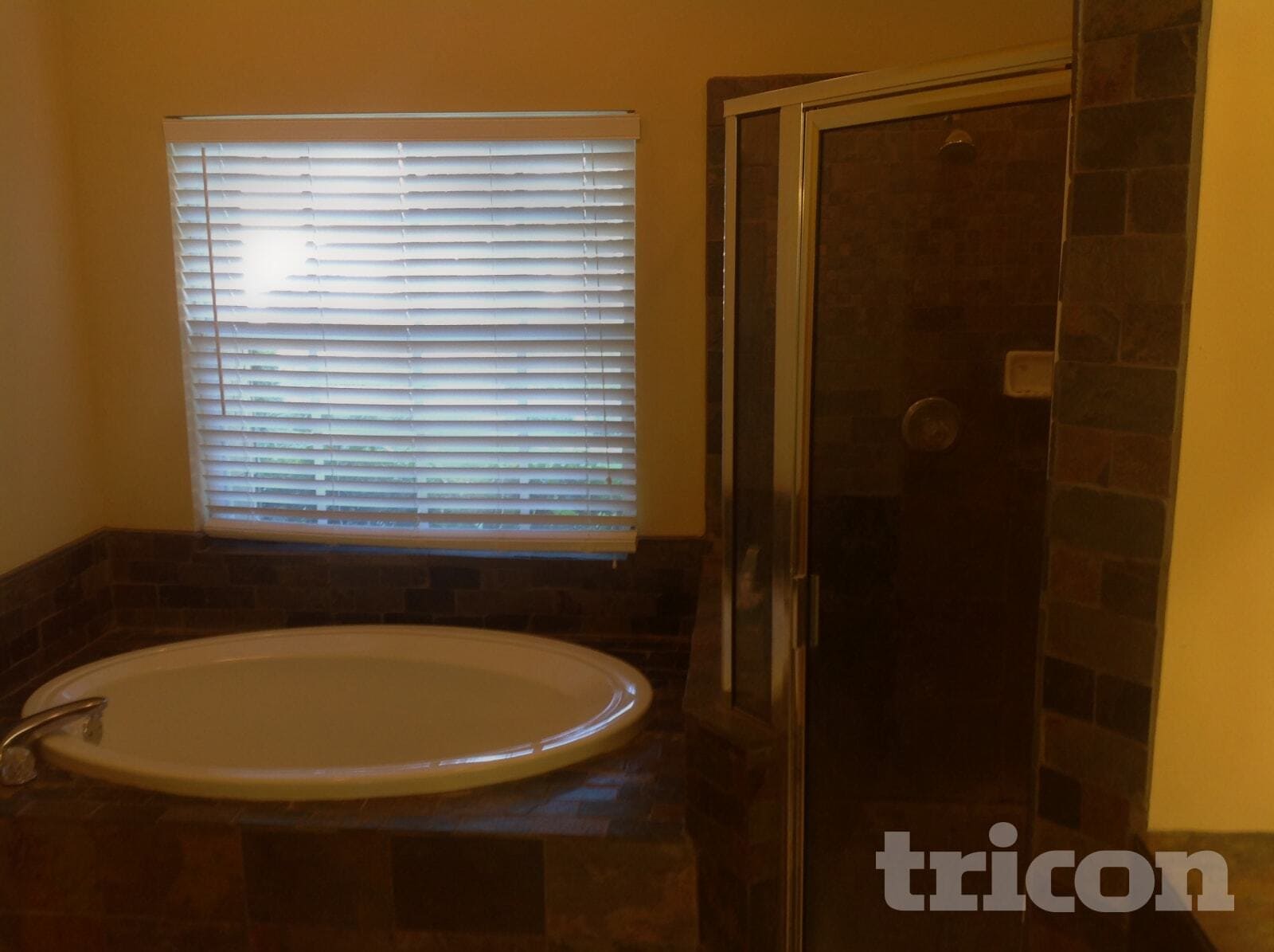 Building Photo - 2212 Misty Ridge Ln