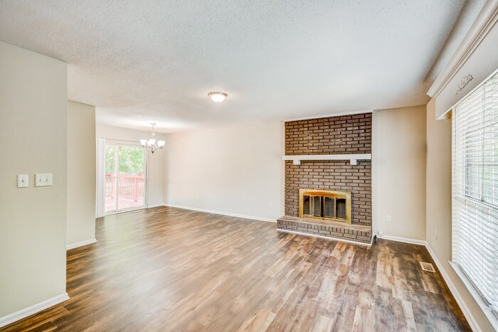 Building Photo - 5944 Tyler Loop Rd