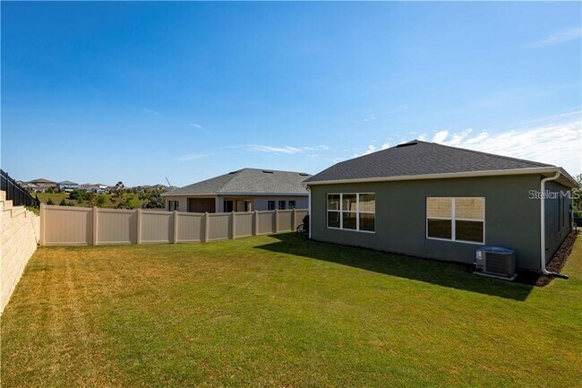 Building Photo - 17004 Gathering Pl Cir