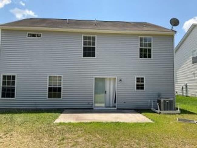 Building Photo - Brookhaven
