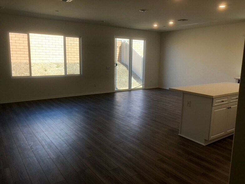 Building Photo - 19806 Barnfield Pl