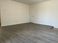 Building Photo - 1744 Noranda Dr