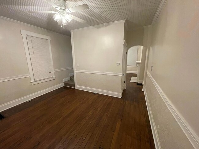 Building Photo - 287 E Woodrow Ave