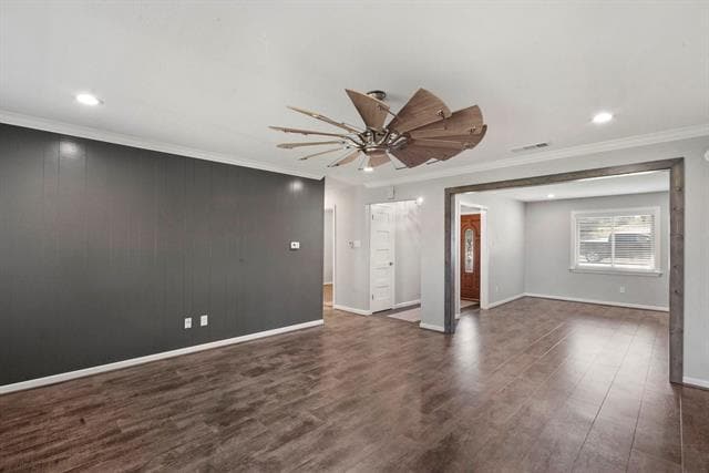Building Photo - 605 Southland Dr