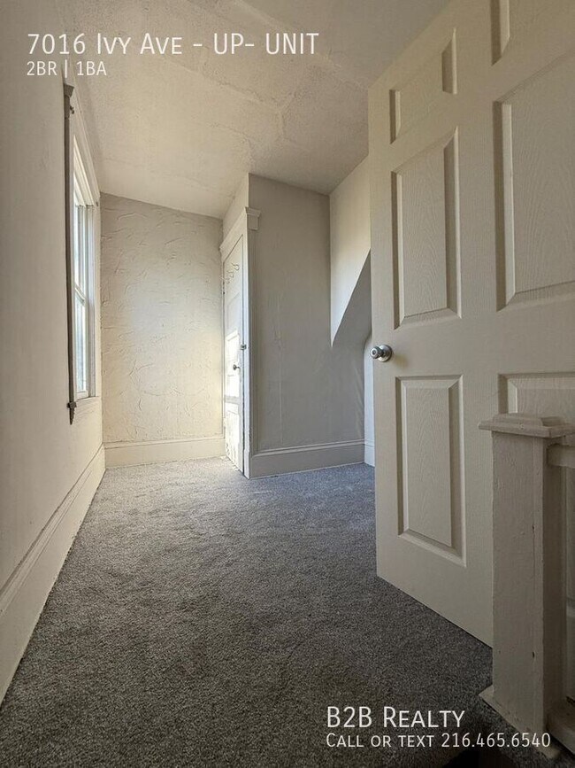 Building Photo - 7016 Ivy Ave