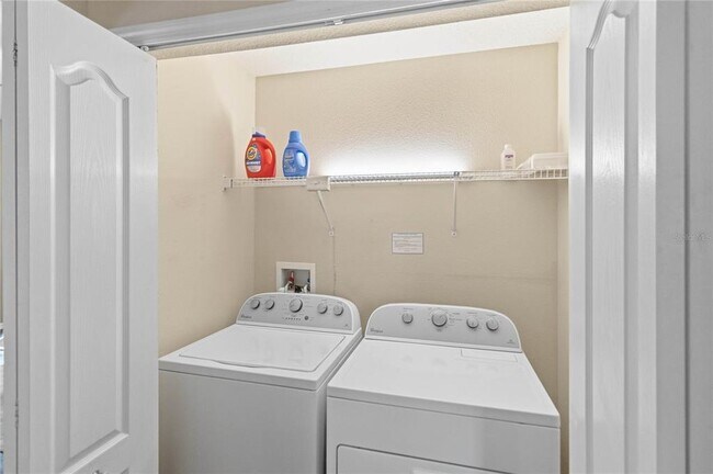 Building Photo - 356 Earlmont Pl