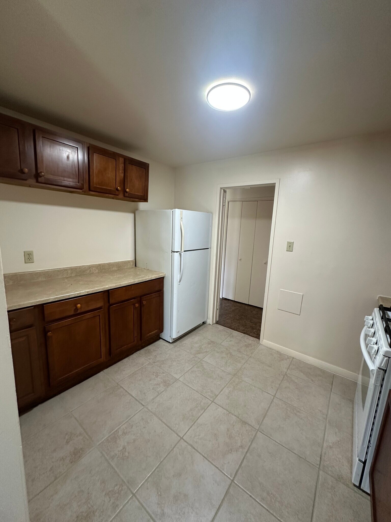 Building Photo - 7208 Donnell Pl
