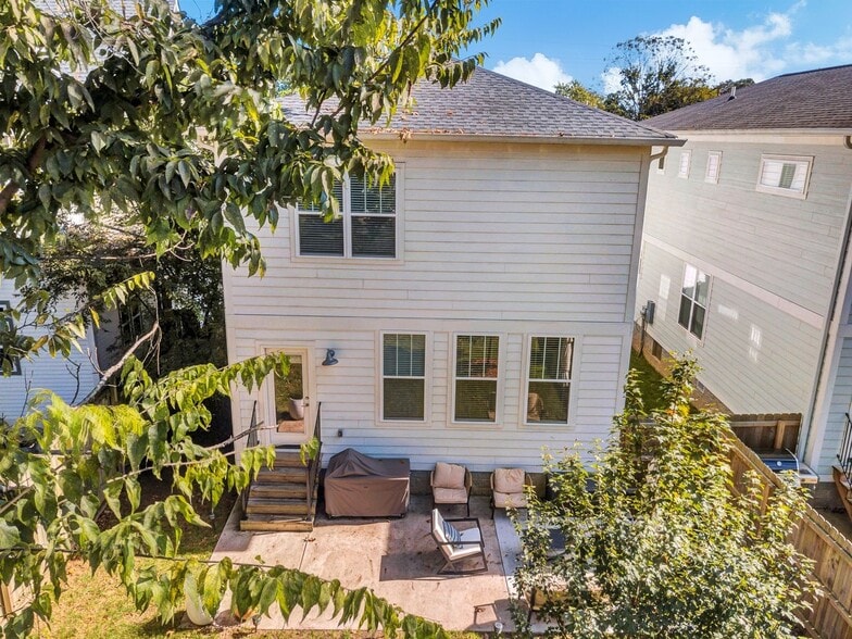 Building Photo - 1802A Tammany Dr