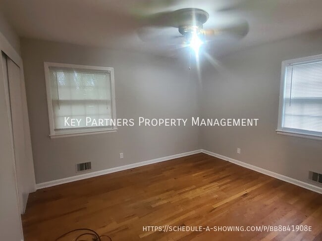 Building Photo - 7115 Larsen-