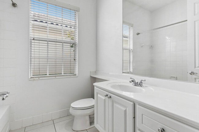 Building Photo - 8033 Kaliko Ln