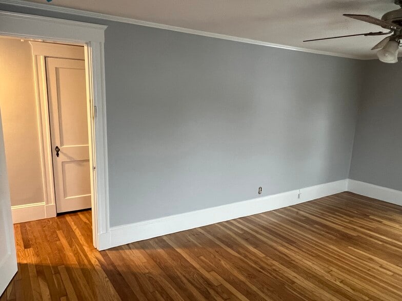 Building Photo - 67 Dunster Ln