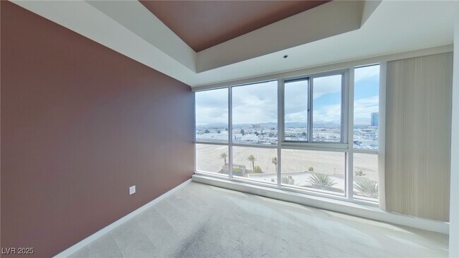 Building Photo - 4575 Dean Martin Dr