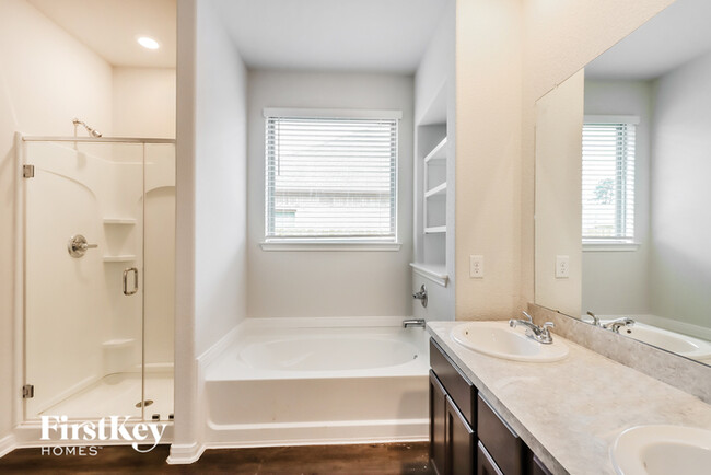 Building Photo - 26015 Babe Ruth Dr