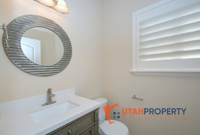 Building Photo - 1994 Fielding Hill Ln