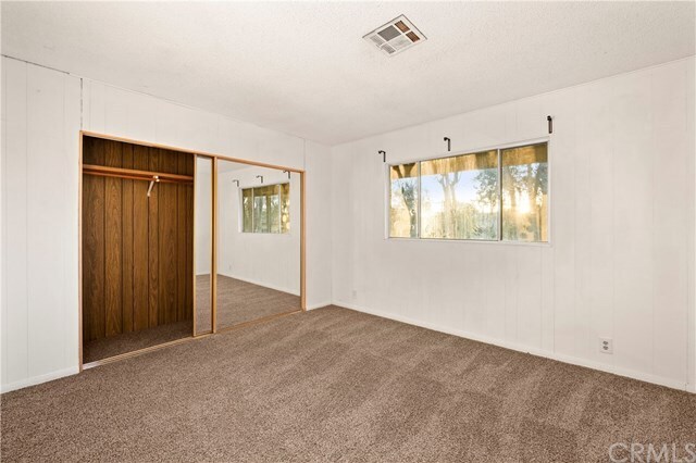 Building Photo - 44568 Oak Glen Rd