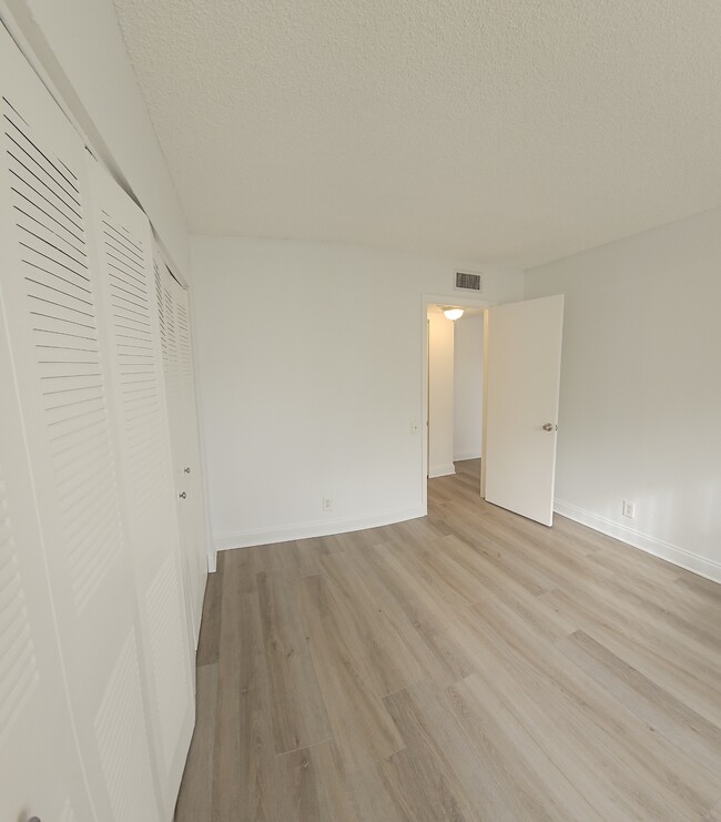 Building Photo - 4537 Treehouse Ln