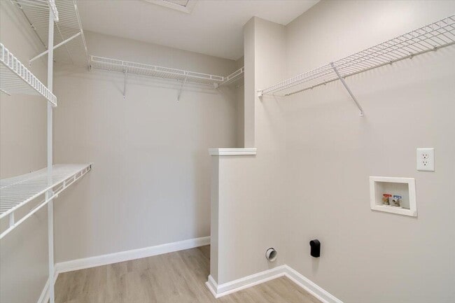 Building Photo - 608 Mickelson Way