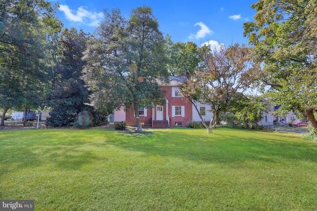 Building Photo - 13206 Occoquan Rd