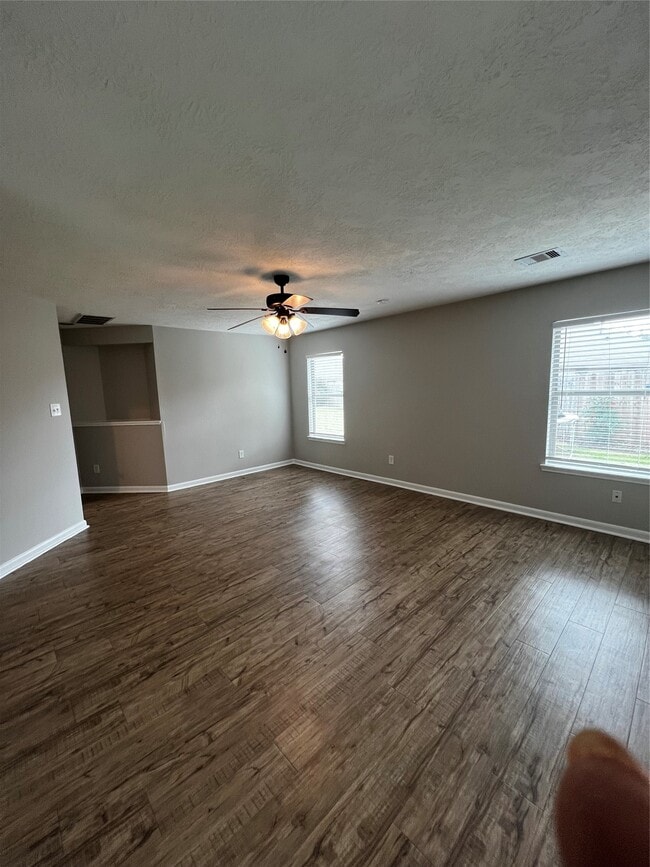 Building Photo - 6702 Path Way Ct