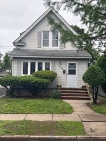 Building Photo - 209 Fern Ave