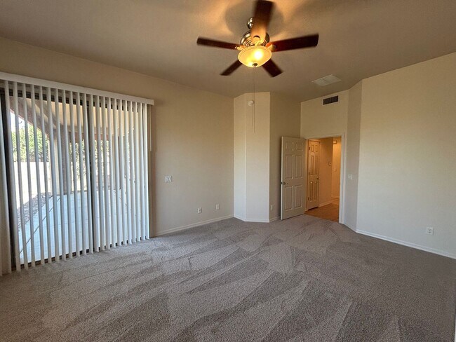 Building Photo - 13798 E Fiery Dawn Dr