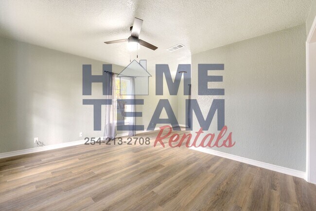 Building Photo - Half off first months rent!!!