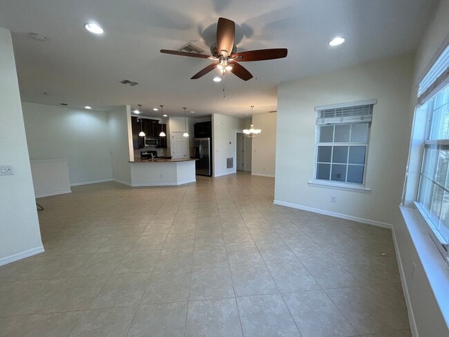 Building Photo - ANNUAL RENTAL - MIRASOL AT COCONUT POINT 3 BED/2 BATH WITH GARAGE