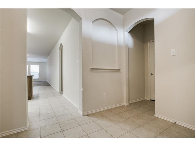 Building Photo - Welcome Home 3-2-2 Melissa ISD