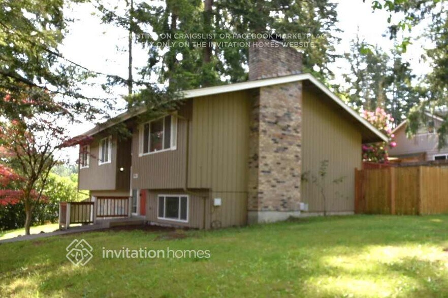 Primary Photo - 11002 Dean Ct SW