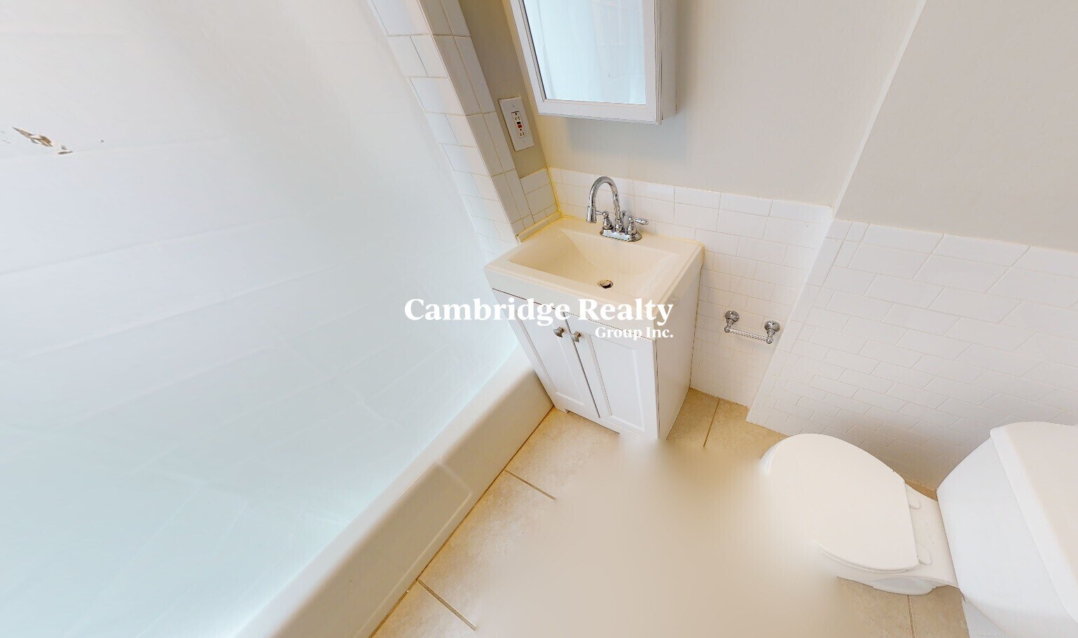 Building Photo - 40 Gibson St