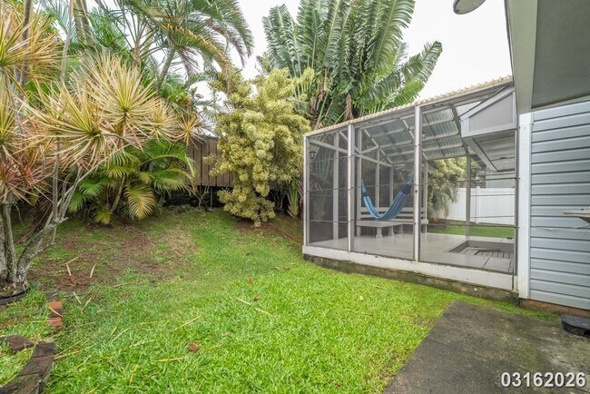 Building Photo - 4 Bed 3 Bath in Kalihi Valley