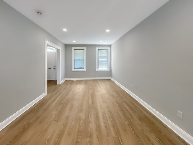 Building Photo - 3130 Normount Ave