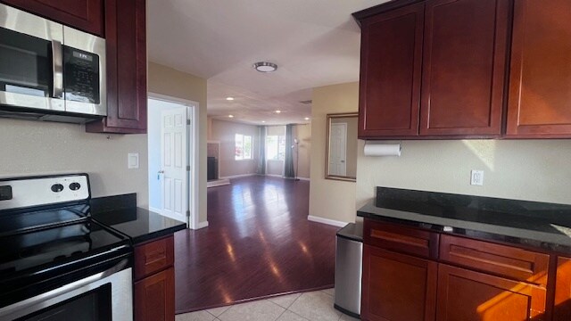 Building Photo - 8109 Ney Ave