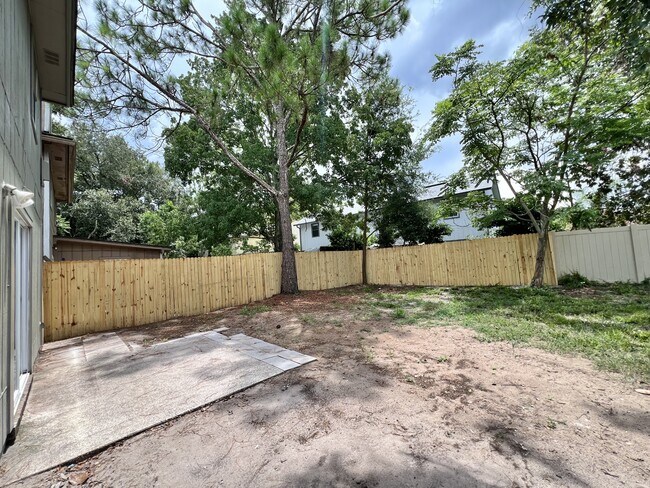 Building Photo - 11446 Skimmer Ct