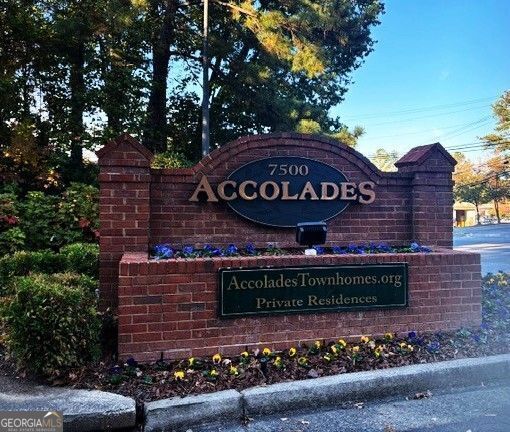 Building Photo - 7500 Roswell Rd