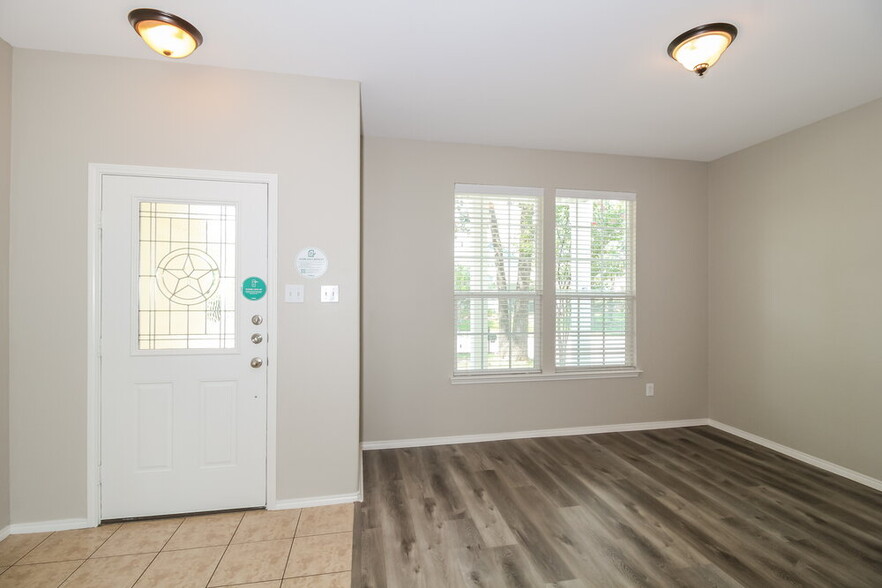 Building Photo - 9916 Boston Harbor Dr